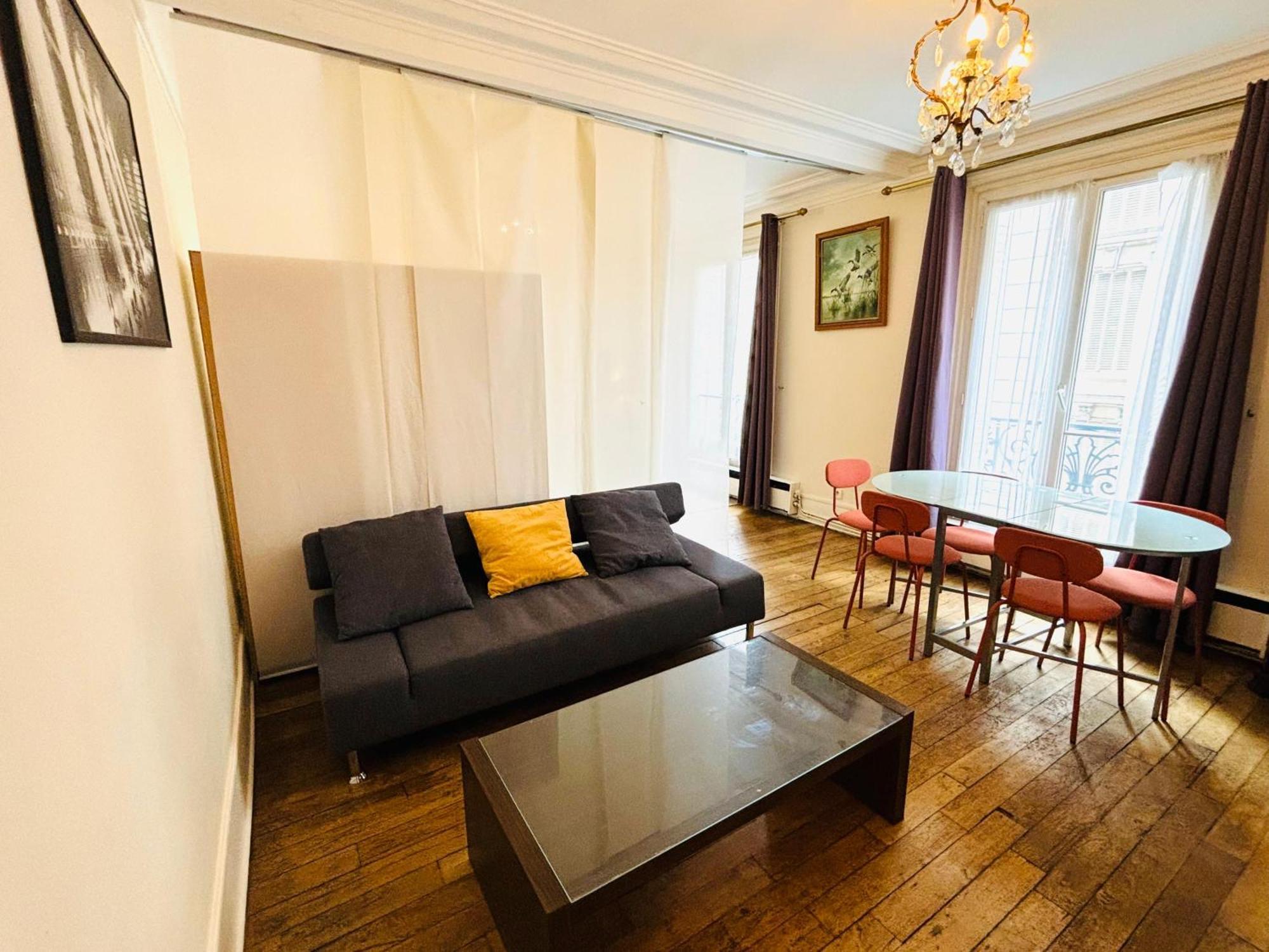 Appartement Tour Eiffel Chapu Paris