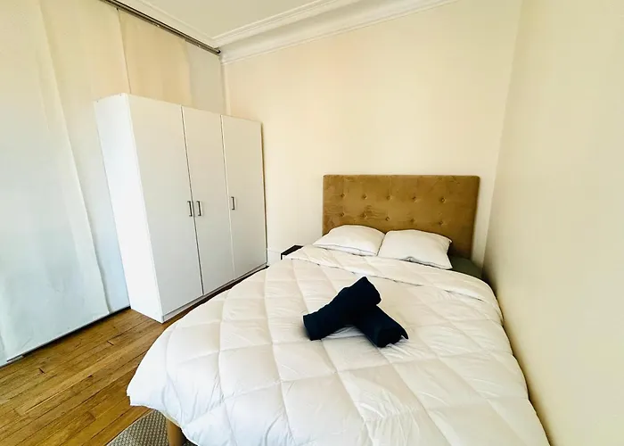 Appartement Tour Eiffel Chapu